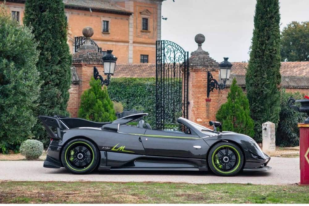 https://autogreeknews.gr/wp-content/uploads/2024/12/pagani-zonda-lm-roadster-3.jpg