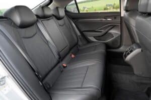 skoda_superb_rear_seat