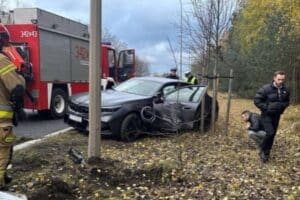 wrecked bmw m5 g90 02