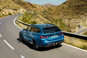2025-BMW-M3-CS-Touring-New-19-2048×1151