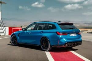 2025-BMW-M3-CS-Touring-New-4-2048×1151
