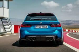 2025-BMW-M3-CS-Touring-New-6-2048×1151