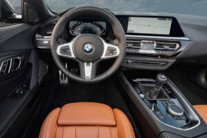 2025-bmw-z4-m40i-with-six-speed-manual-12
