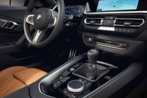 2025-bmw-z4-m40i-with-six-speed-manual-20