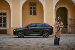 Alfa-Romeo-Intensa-Special-Series-1-1