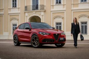 Alfa-Romeo-Intensa-Special-Series-7