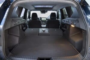 All-new-Dacia-Bigster-boot-1