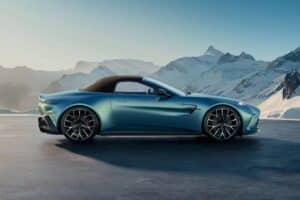 Aston-Martin-Vantage-Roadster-10