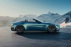 Aston-Martin-Vantage-Roadster-9