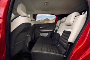 Citroen-C3-Aircross-2025-interior-(2)