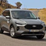 Ford-Kuga-FHEV-strofi