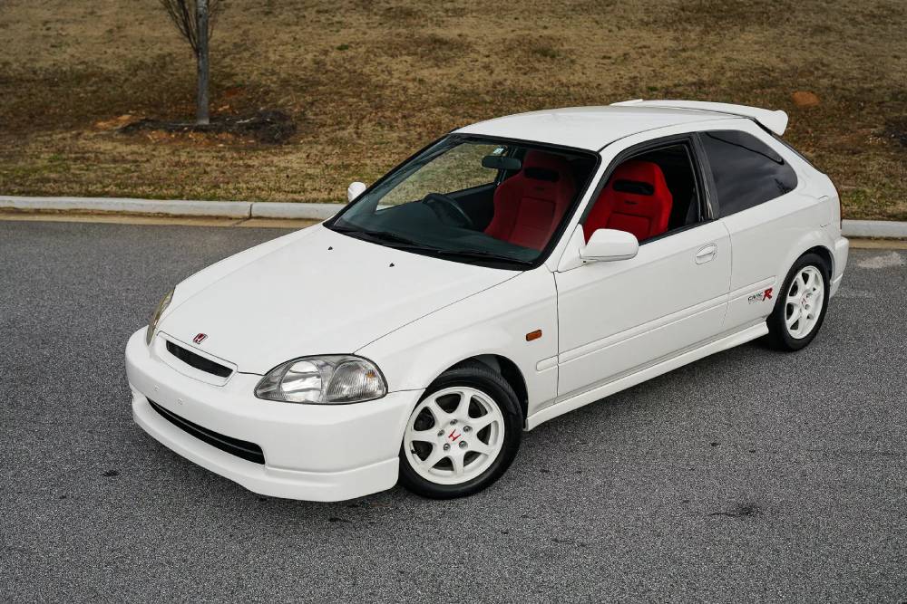 https://autogreeknews.gr/wp-content/uploads/2025/01/Honda-Civic-Type-R-4.jpg