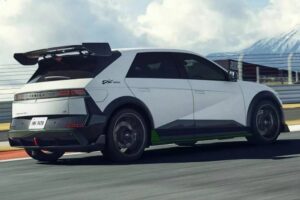 Hyundai-Ioniq-5-N-DK-Edition-4s-2048×1152