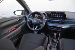 Hyundai i20 1.0T 100 hp 48V N Line (23)