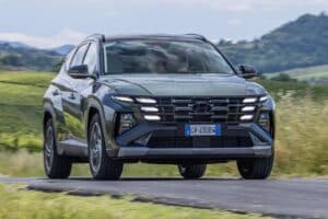 Hyundai_Tucson-2024-(2)