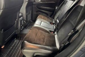 Jeep-Grand-Cherokee-AT35-Arctic-Trucks-15-2048×153