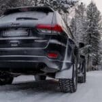 Jeep-Grand-Cherokee-AT35-Arctic-Trucks-4-2048x1152