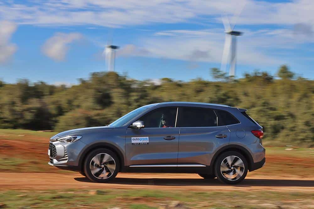 https://autogreeknews.gr/wp-content/uploads/2025/01/MG-ZS-Max-Hybrid-15.jpg