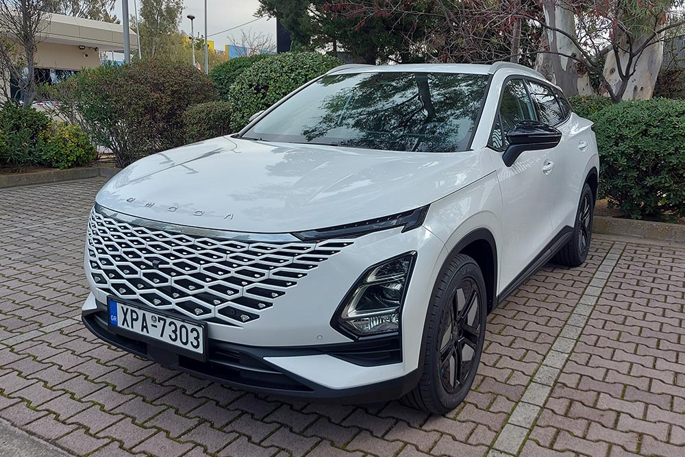 https://autogreeknews.gr/wp-content/uploads/2025/01/Omoda-5-1.jpg