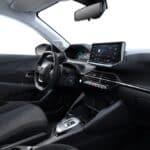 Peugeot-208-Hybrid-Style-esoteriko-1