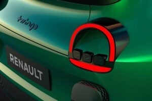 R-DAM_1628707-5000 (1)