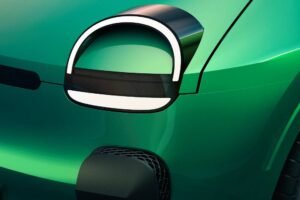 R-DAM_1628716-5000 (1)