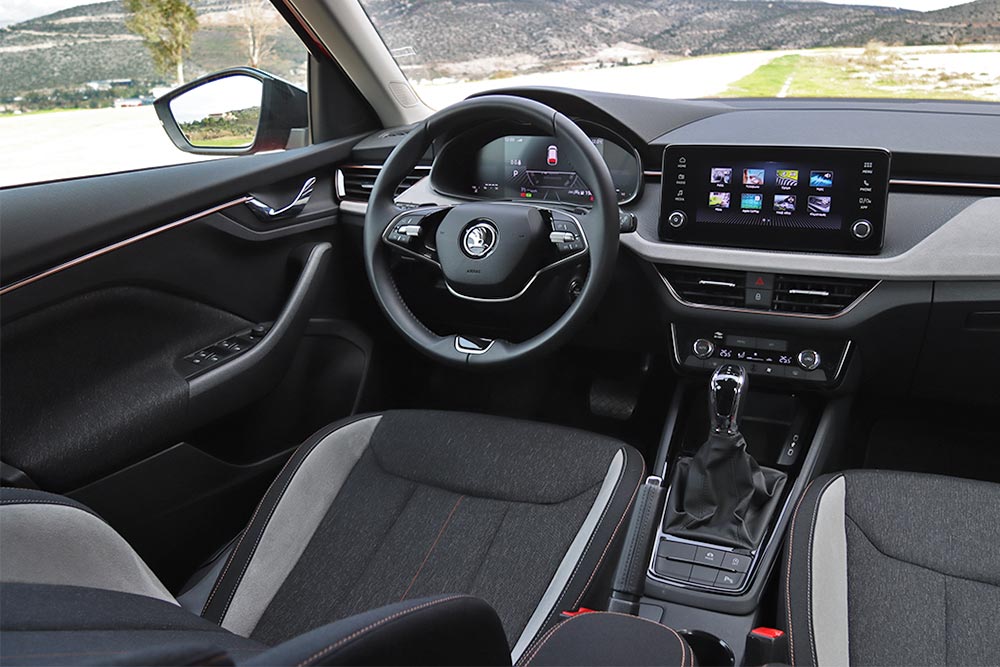 https://autogreeknews.gr/wp-content/uploads/2025/01/Skoda-Kamiq-1.0-TSI-DSG7-FL-12.jpg