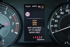 Suzuki S-Cross 1.4 Hybrid 4WD GSRII (9)