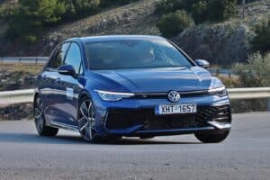 VW-Golf-R-Line-2024