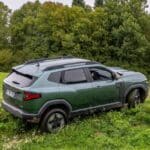 dacia duster hybrid 4x4 03
