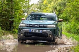 dacia duster hybrid 4×4 05