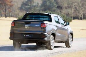 fiat_strada_freedom_cabine_dupla_50