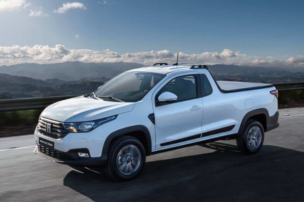 https://autogreeknews.gr/wp-content/uploads/2025/01/fiat_strada_freedom_cabine_plus_6.jpg