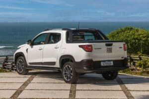 fiat_strada_ultra_cabine_dupla_66