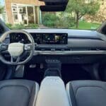 kia-ev3-gtline-aventurine-green-interior-digital-1920x1080-001