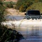 land rover defender octa 06