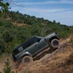 land rover defender octa 07