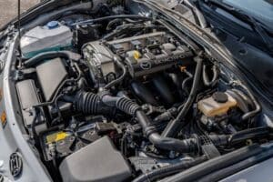 man-buys-2024-mazda-mx-5-miata-wants-it-gone-after (11)