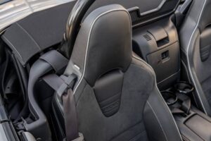 man-buys-2024-mazda-mx-5-miata-wants-it-gone-after (13)