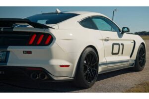 save-a-mustang-ride-a-hennessey-850-hp-shelby-gt35 (9)