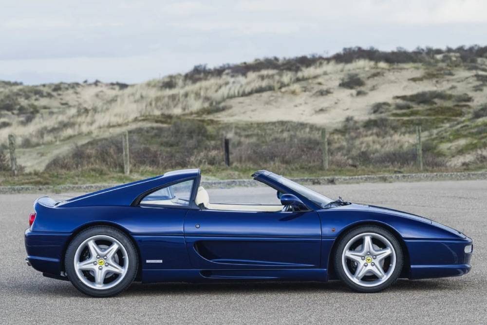 https://autogreeknews.gr/wp-content/uploads/2025/01/schumachers-f355-gts-04.jpg