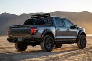 the-ford-f-150-raptor-r-by-shelby-is-a-bully-on-th (4)