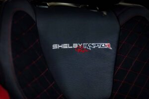 the-ford-f-150-raptor-r-by-shelby-is-a-bully-on-th (8)