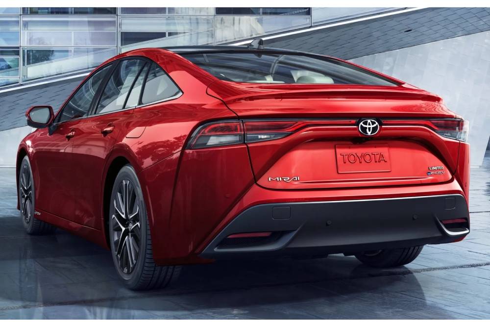 https://autogreeknews.gr/wp-content/uploads/2025/01/toyota-mirai-sale-03.jpg