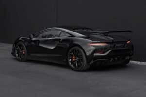 tuned-mclaren-artura-proves-certain-supercars-look