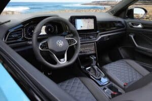 volkswagen_t-roc_cabriolet_r-line_153