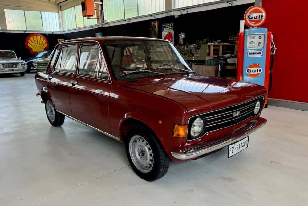 https://autogreeknews.gr/wp-content/uploads/2025/02/1975-fiat-128-66a22bc71a73b.jpg