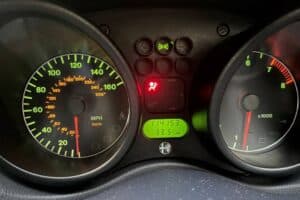 2001-alfa-romeo-gtv-6717a5cb1dd5d