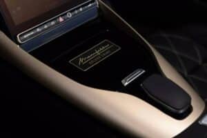 2025-Mercedes-AMG-SL-63-Manufaktur-Golden-Coast-12