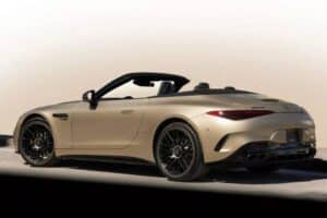 2025-Mercedes-AMG-SL-63-Manufaktur-Golden-Coast-3-